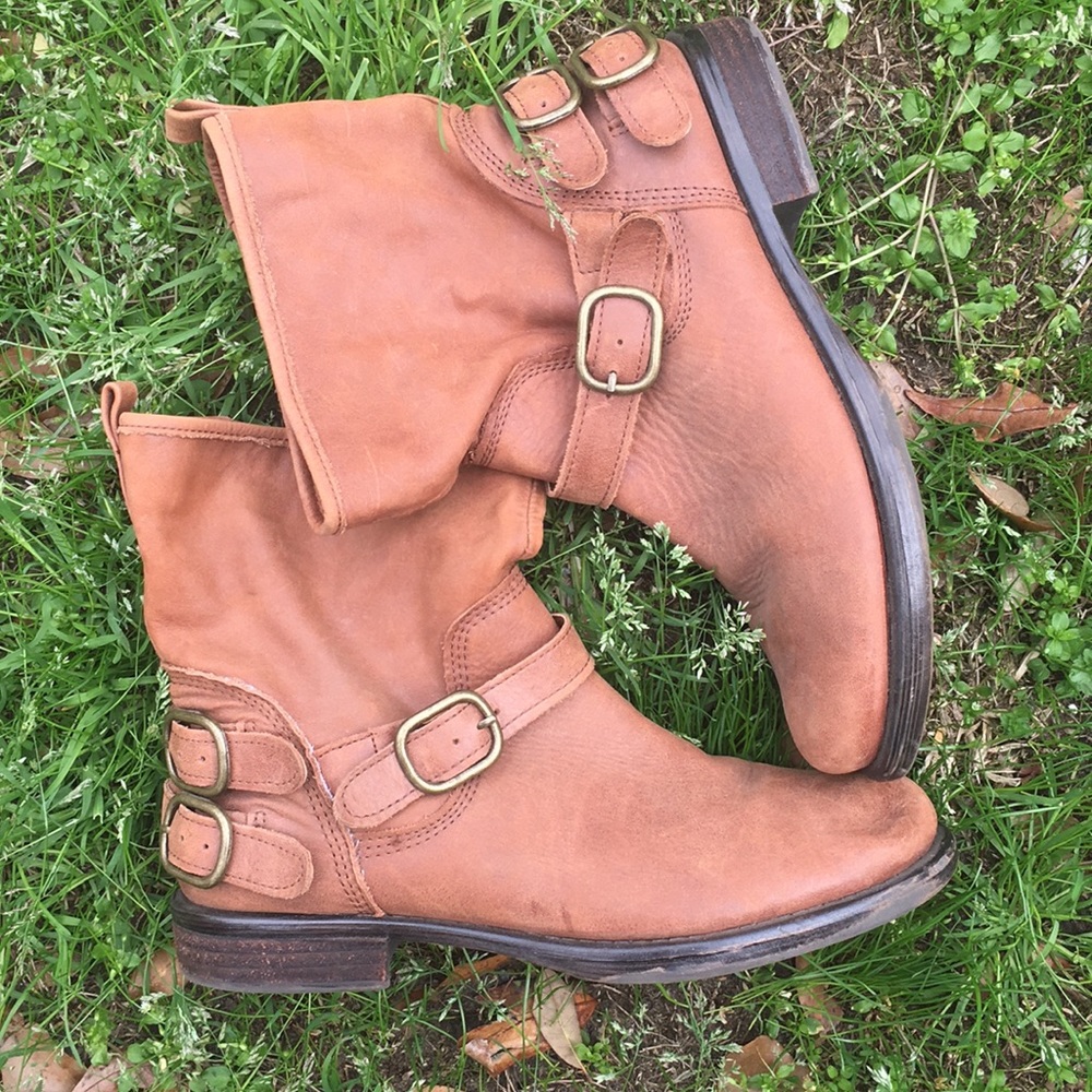 Lucky Brand size 10 brown leather boots